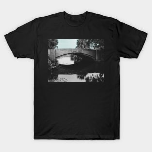 New Orleans City Park Bridge V2 T-Shirt